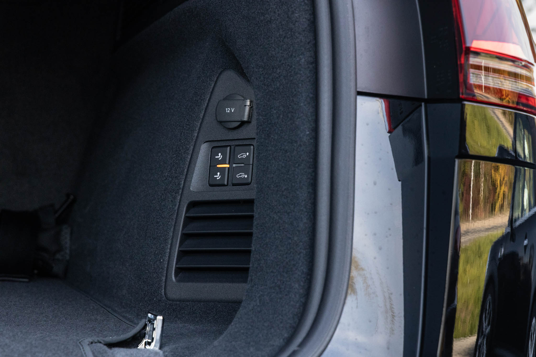 Volkswagen Touareg R