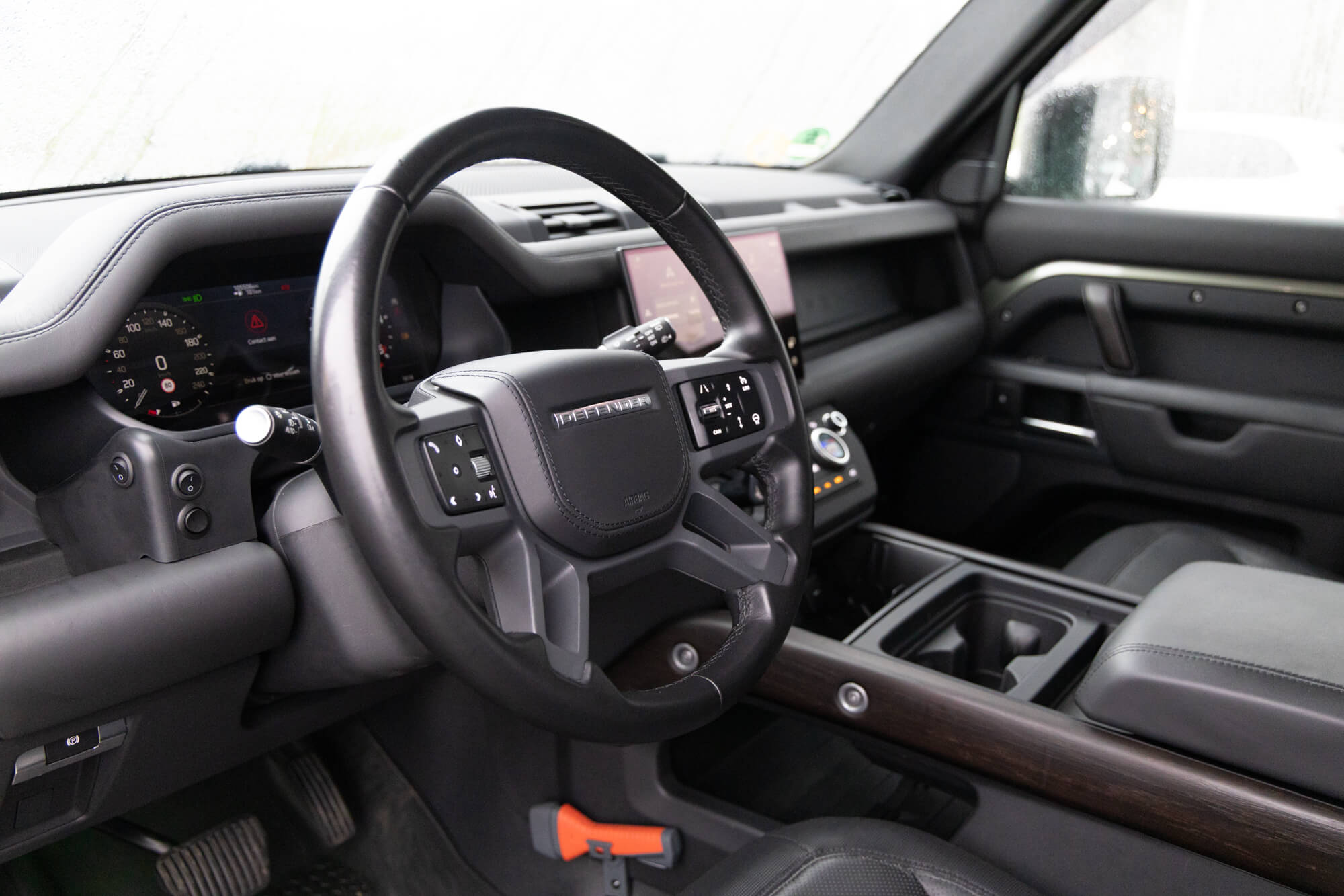 AutoHaarhuis-Interieur-Land-Rover-Defender-2022