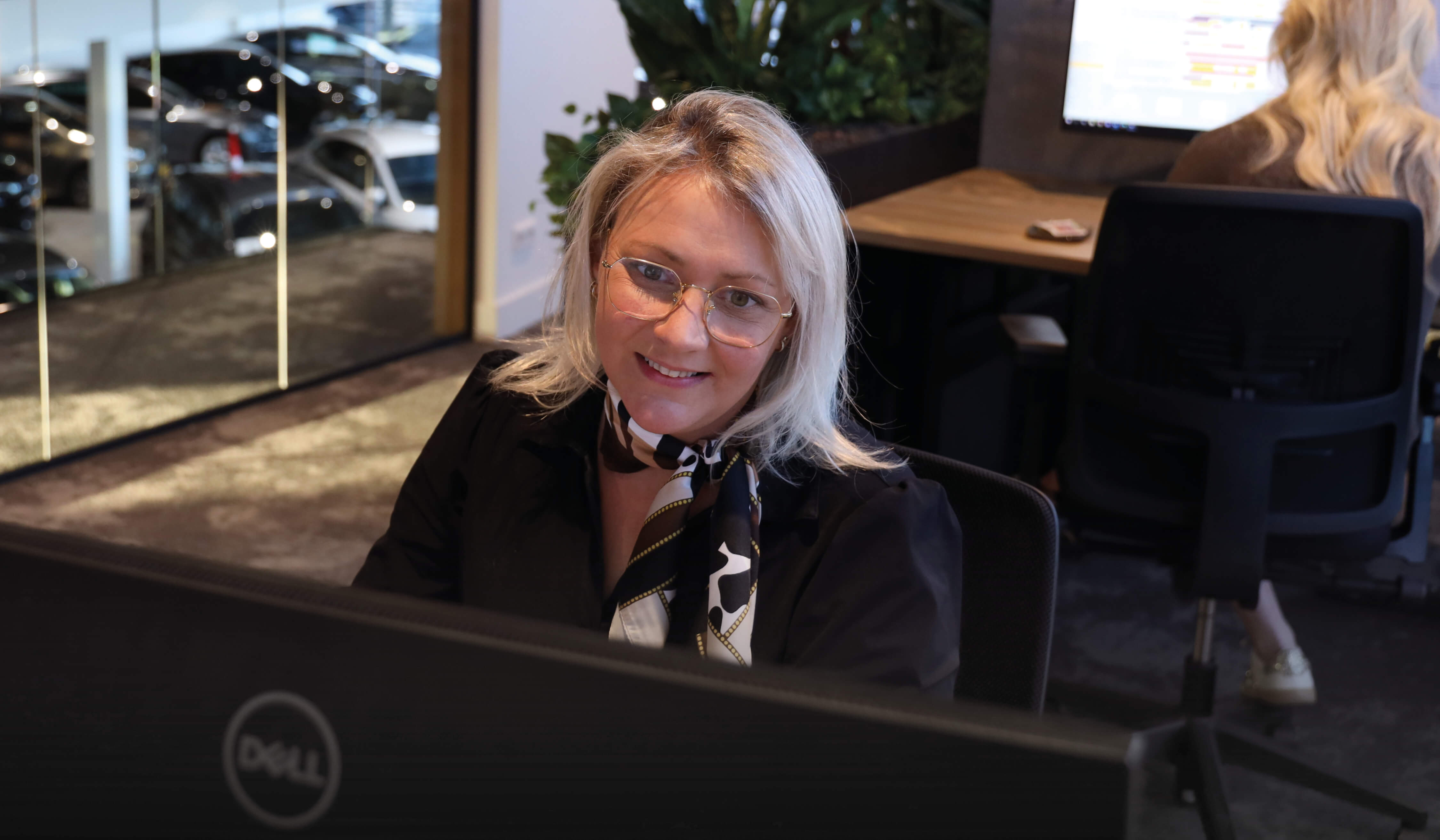 Thuis-bij-AutoHaarhuis-Lease-Annika