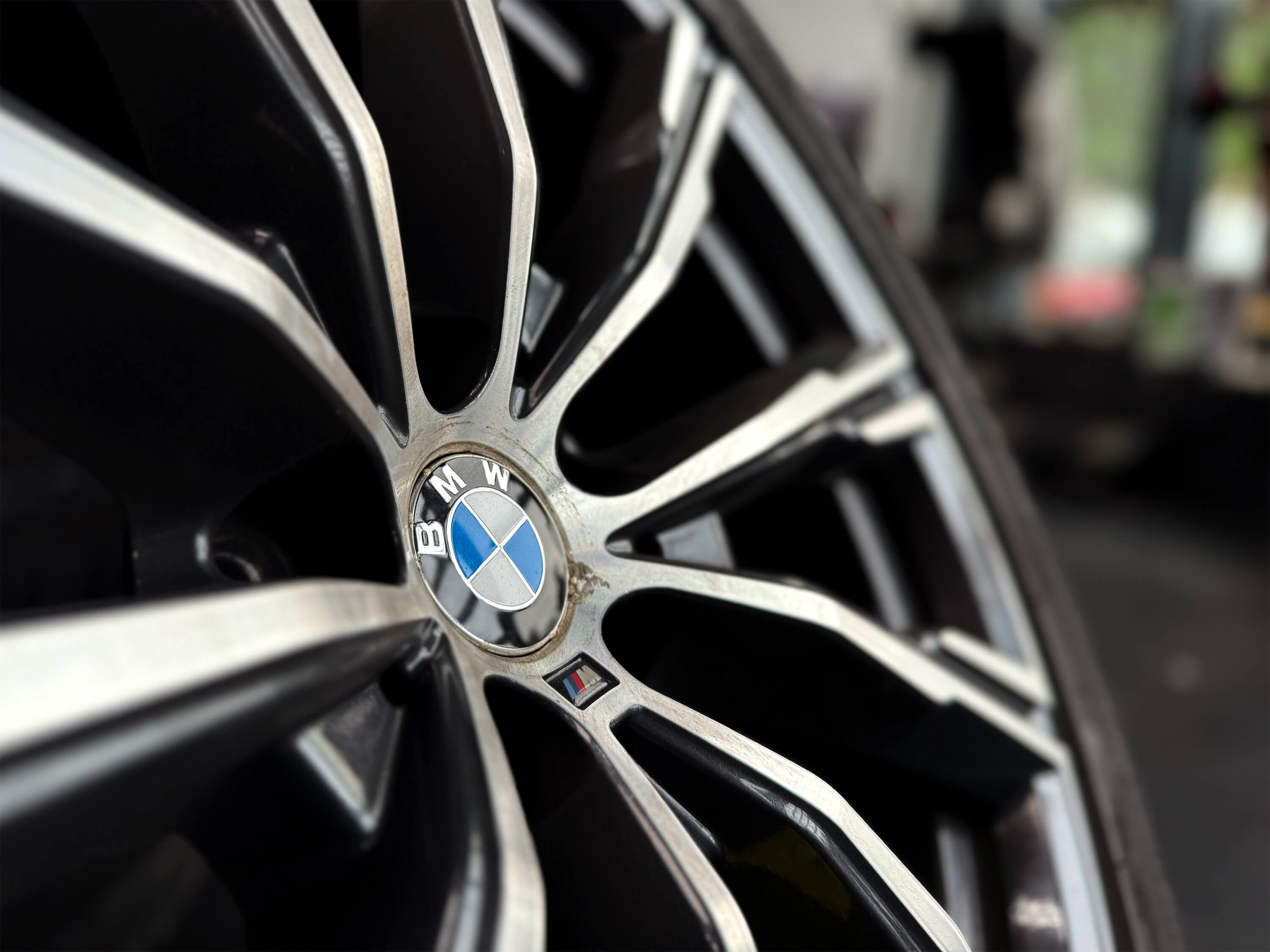 AutoHaarhuis-Almelo-Geesteren-BMW-garage-in-Twente