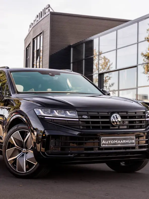 2024 Volkswagen Touareg R 