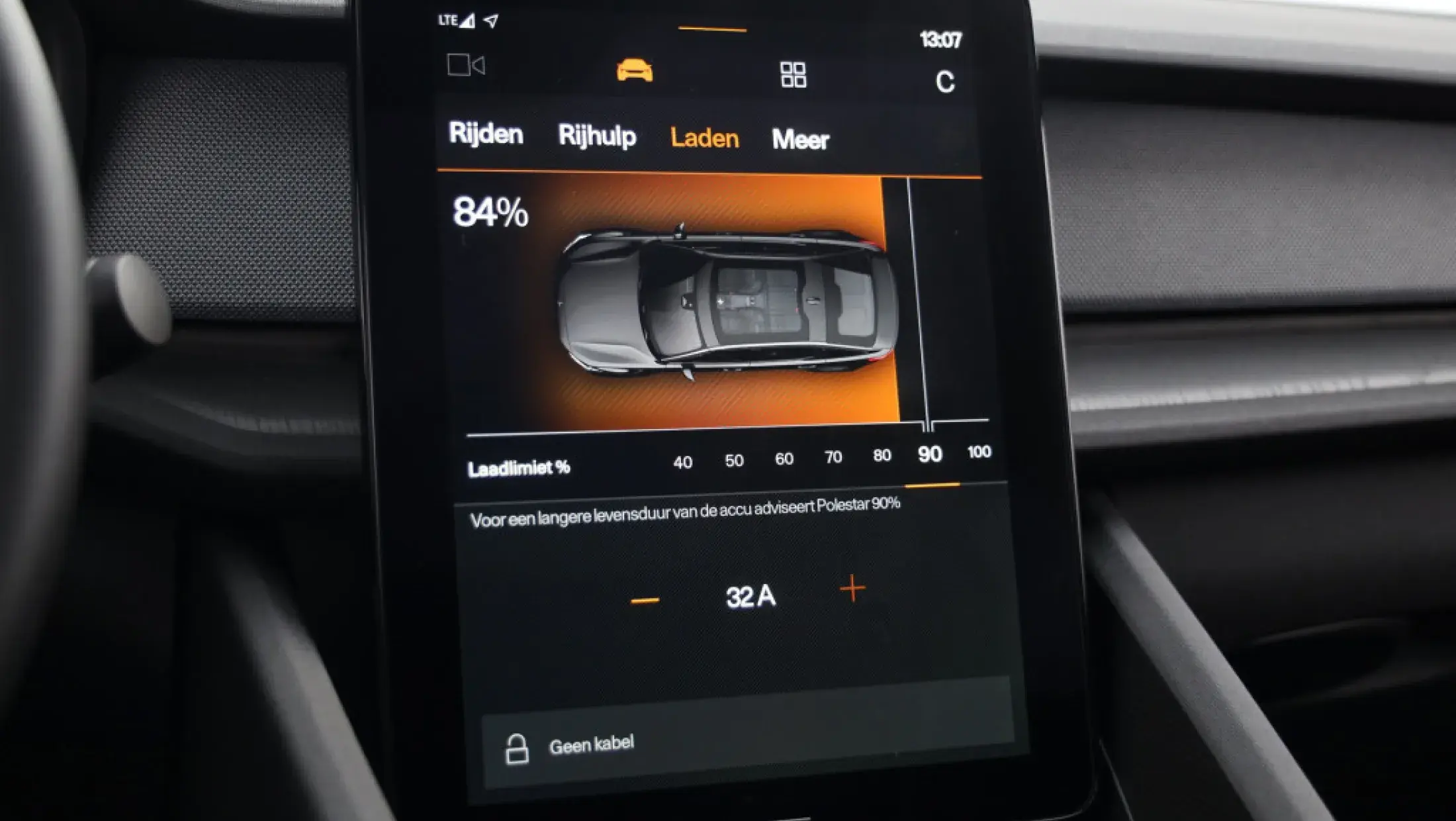 Infotainment Laden Polestar