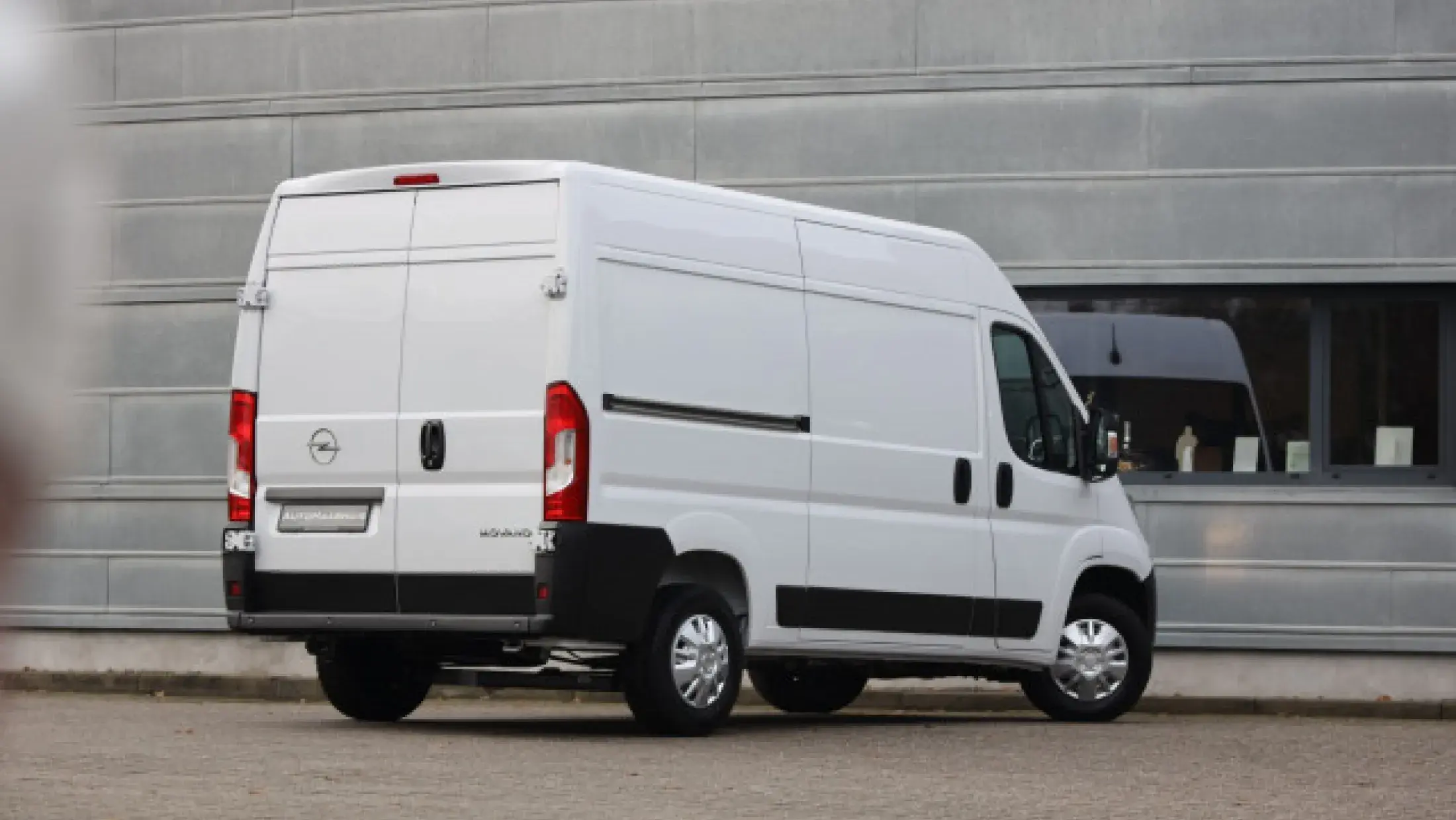 Movano