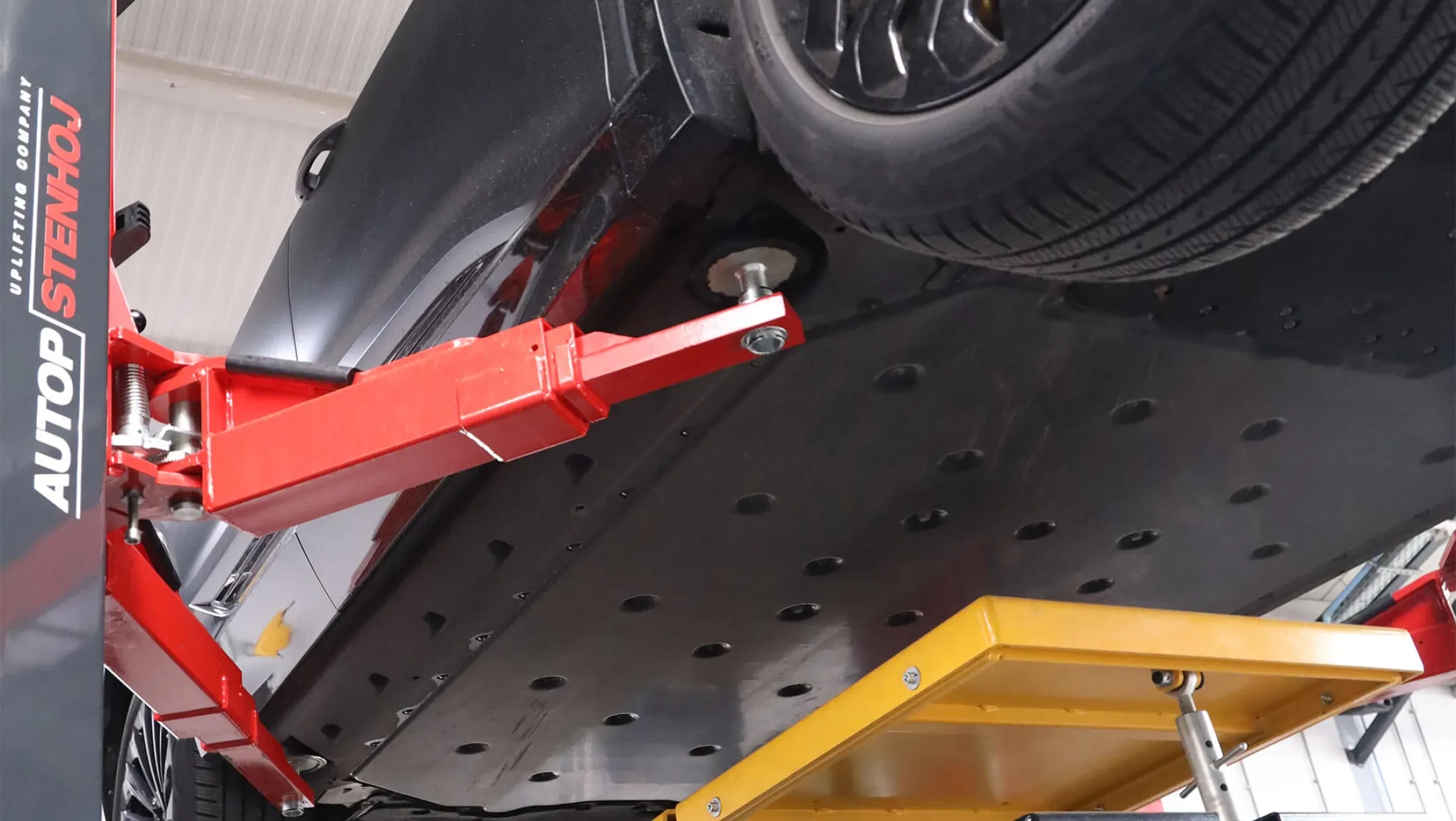 hoogspanningsaccu vervangen e-tron AutoHaarhuis werkplaats