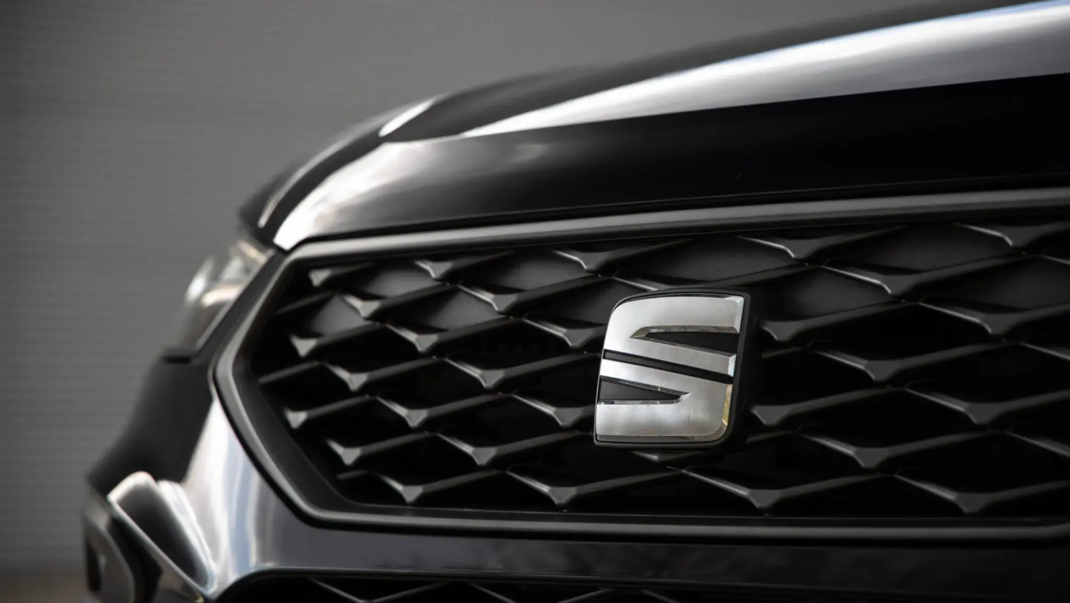 Seat Ateca FR DSG 1.5 grille