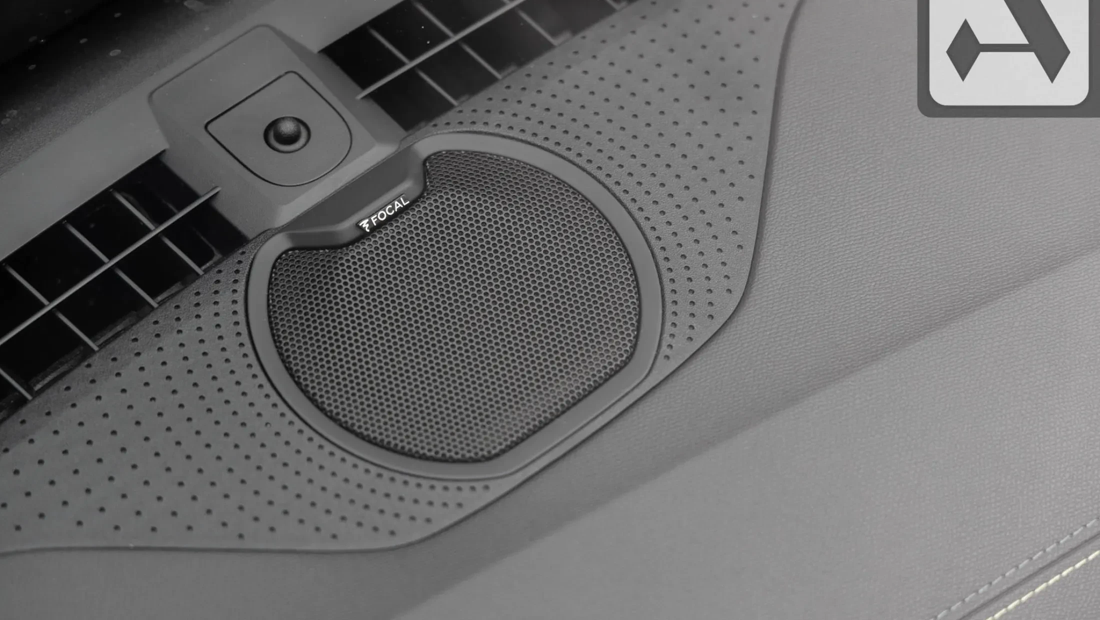Focal muzieksysteem Peugeot 308 SW GT