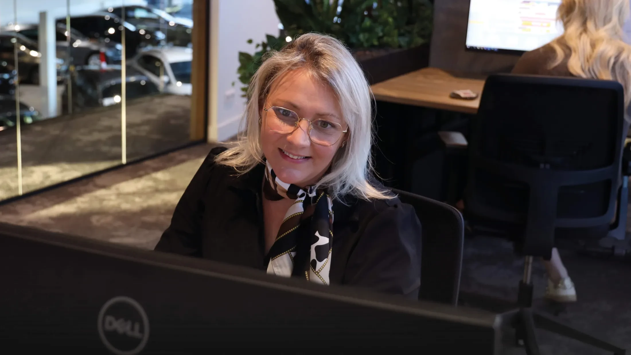 Thuis-bij-AutoHaarhuis-Lease-Annika