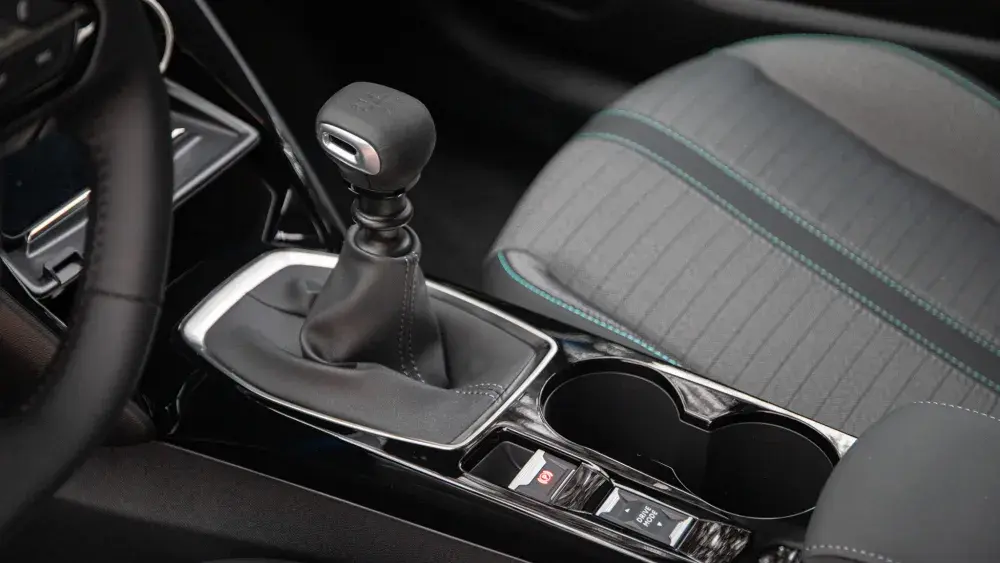 Peugeot 208 Allure (21)