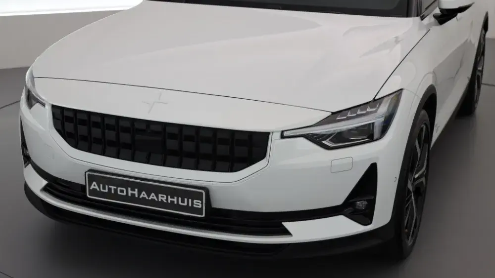 Polestar 2 voorzijde