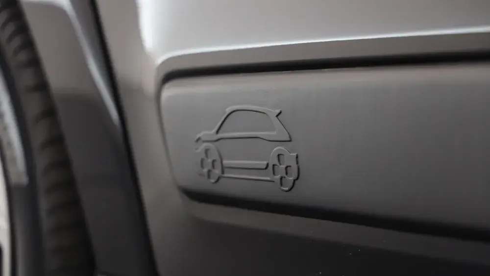 Renault Twingo Z.E (2)