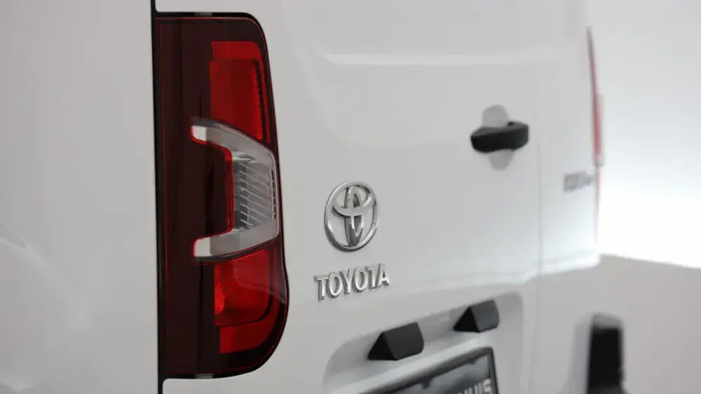 proace 2
