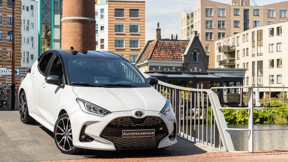 Toyota Yaris GR Sport (5)