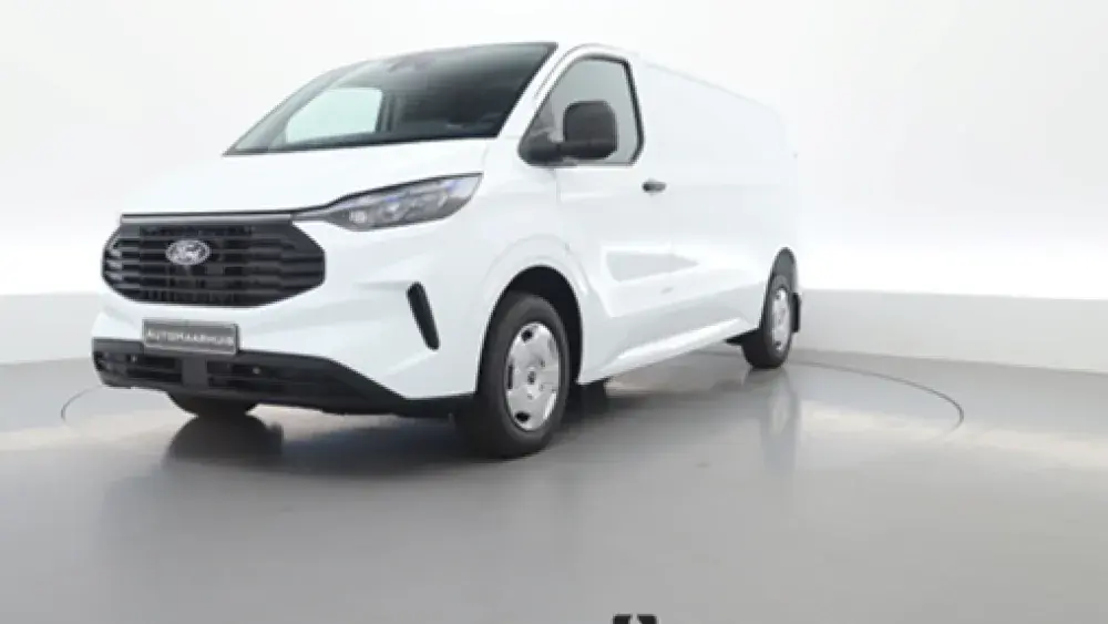 Ford Transit studio