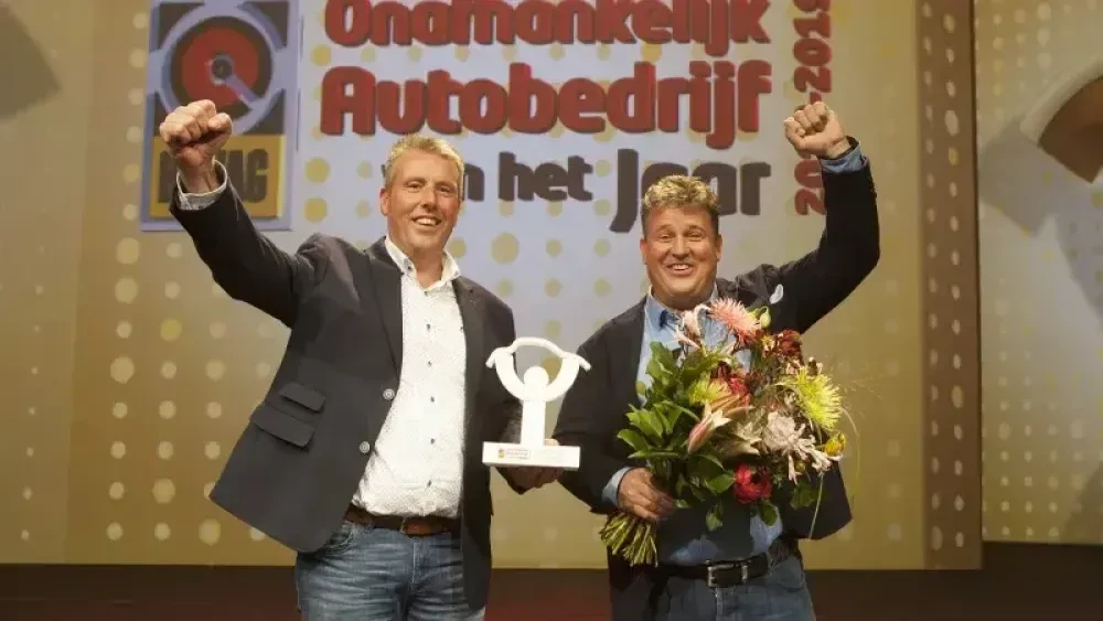 AutoHaarhuis autobedrijf van het jaar. Gerard en Hans Haarhuis