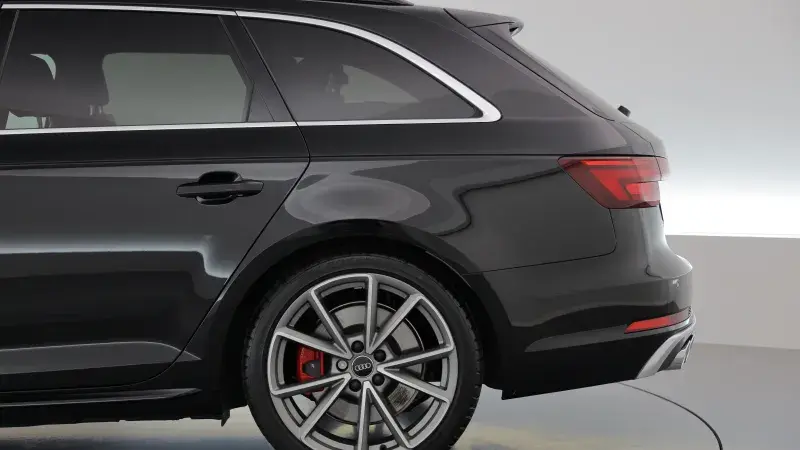 Audi S4 achterkant